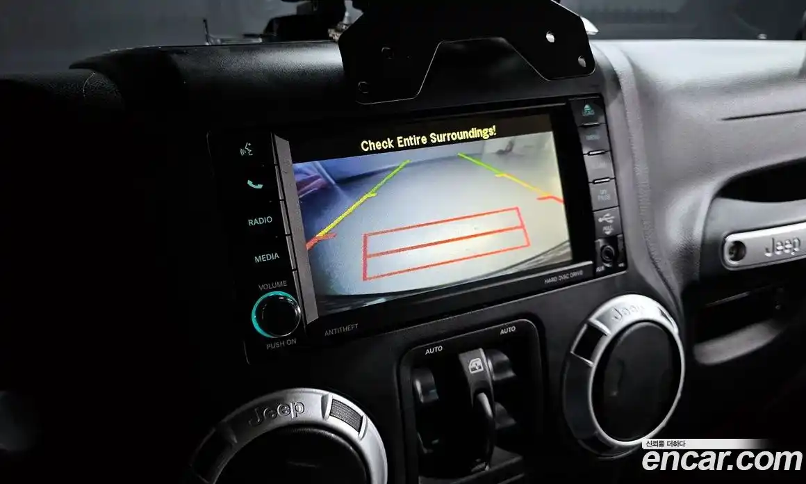 Jeep Wrangler 2014 2.8 Автомат в Москве № 232507, фото 10