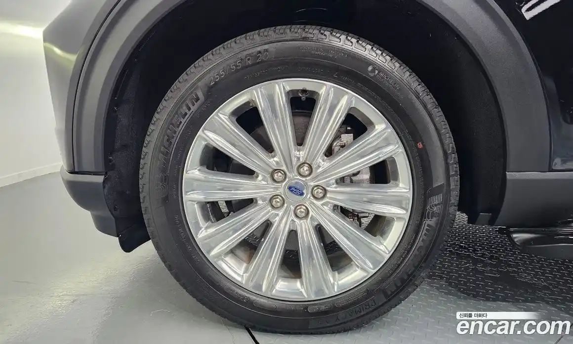 Ford Explorer 2022 3.3 Автомат в Москве № 233279, фото 5