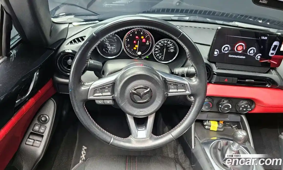 Mazda MX-5 Miata 2019 2.0 Механическая в Москве № 236095, фото 12