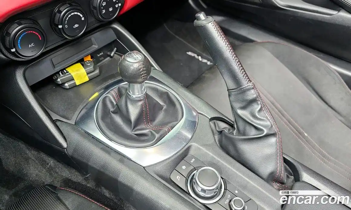 Mazda MX-5 Miata 2019 2.0 Механическая в Москве № 236095, фото 9