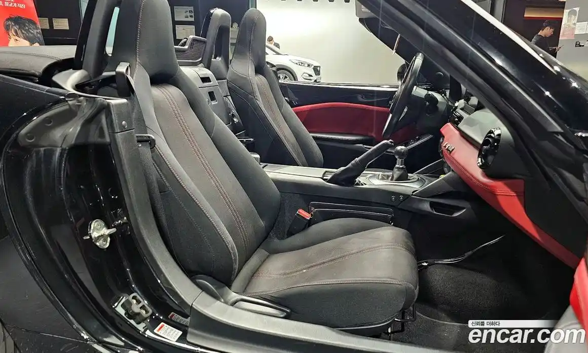 Mazda MX-5 Miata 2019 2.0 Механическая в Москве № 236095, фото 10