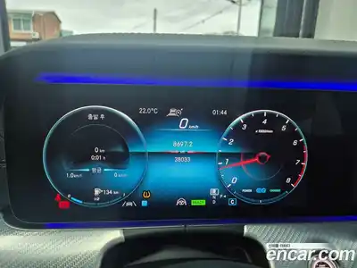 Mercedes-Benz E-Class 2021 2.0 Автомат в Москве № 238518, миниатюра 12