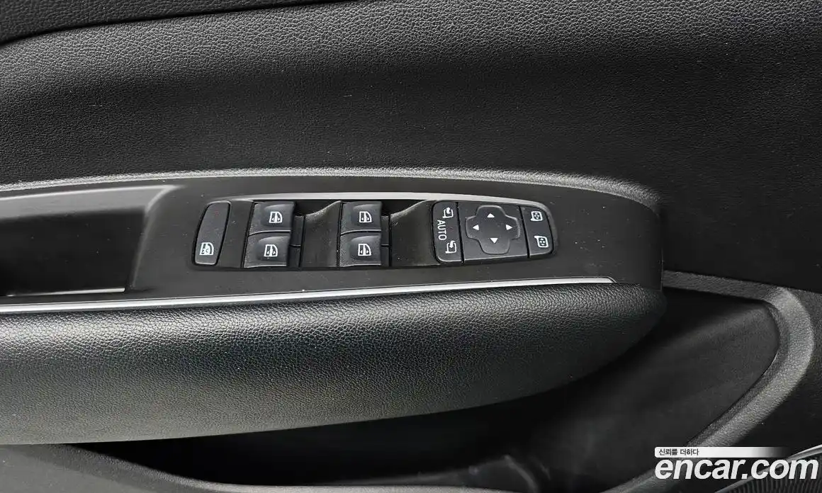 Renault QM6 2022 2.0 Автомат в Москве № 242033, фото 19