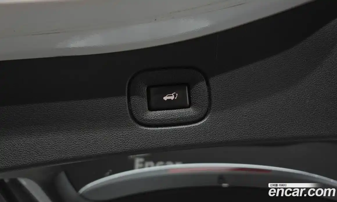 Renault QM6 2024 2.0 Автомат в Москве № 242843, фото 3