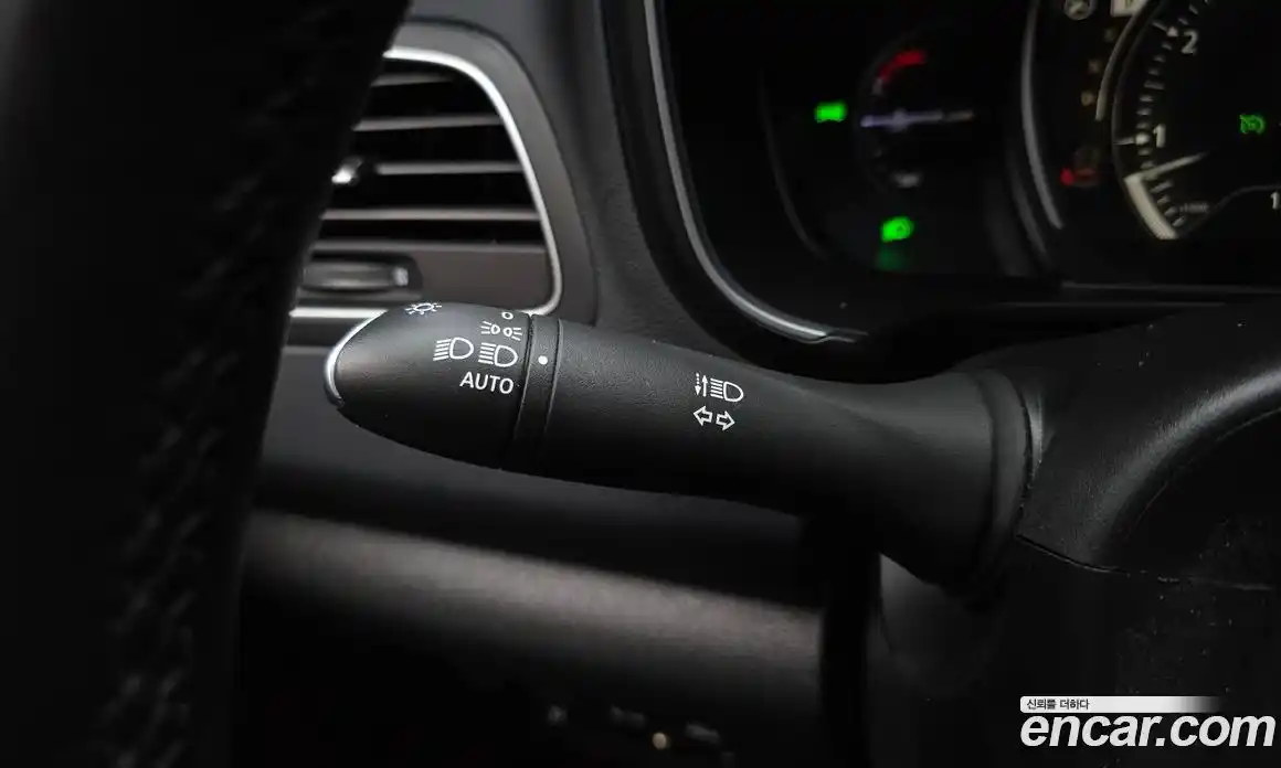 Renault QM6 2024 2.0 Автомат в Москве № 242843, фото 8