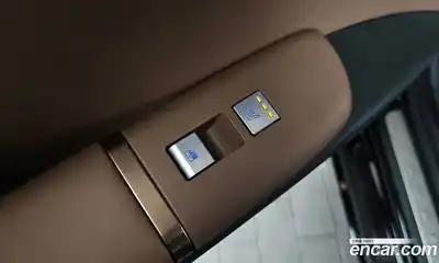 Hyundai Grandeur 2023 2.5 Автомат в Москве № 243933, миниатюра 12