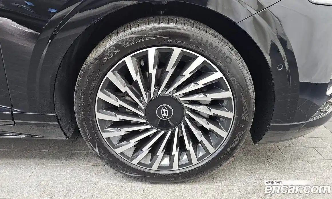 Hyundai Grandeur 2023 2.5 Автомат в Москве № 243933, фото 14