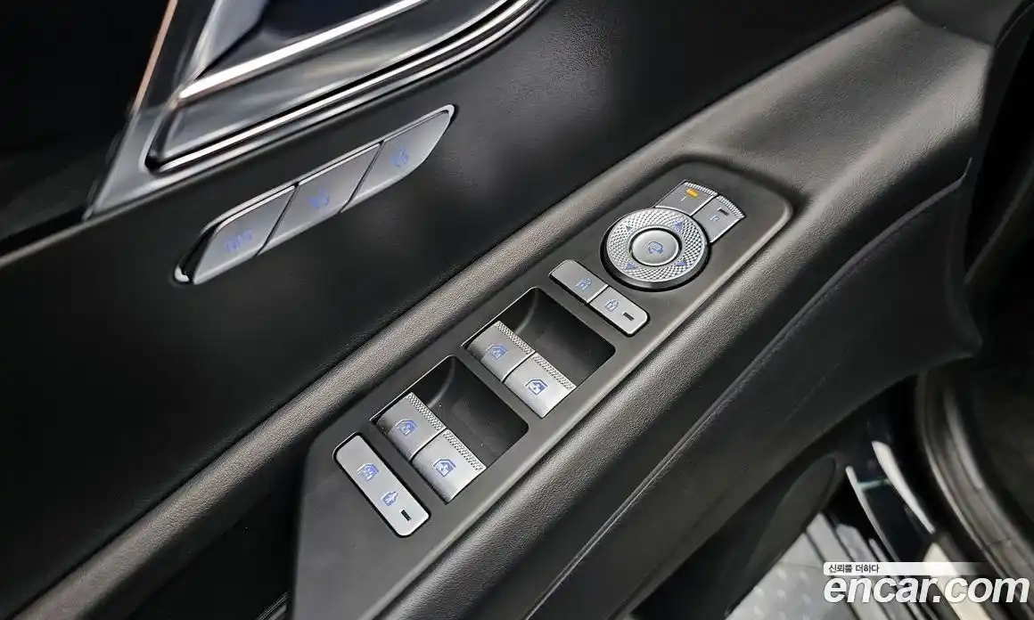 Genesis GV80 2023 2.5 Автомат в Москве № 24510, фото 3