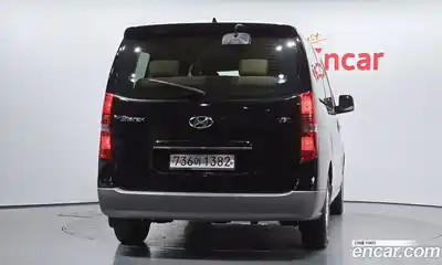 Hyundai Starex 2021 2.5 Автомат в Москве № 2477, миниатюра 4