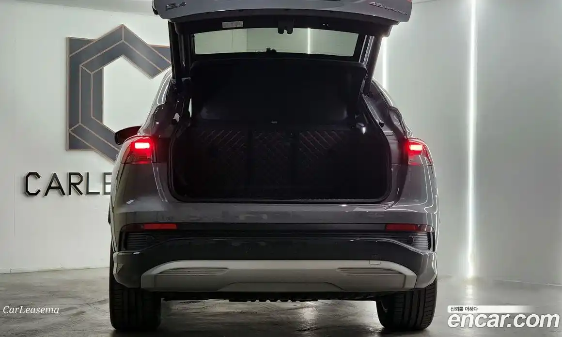 Audi Q4 e-tron 2025 0.2 Автомат в Москве № 250067, фото 20