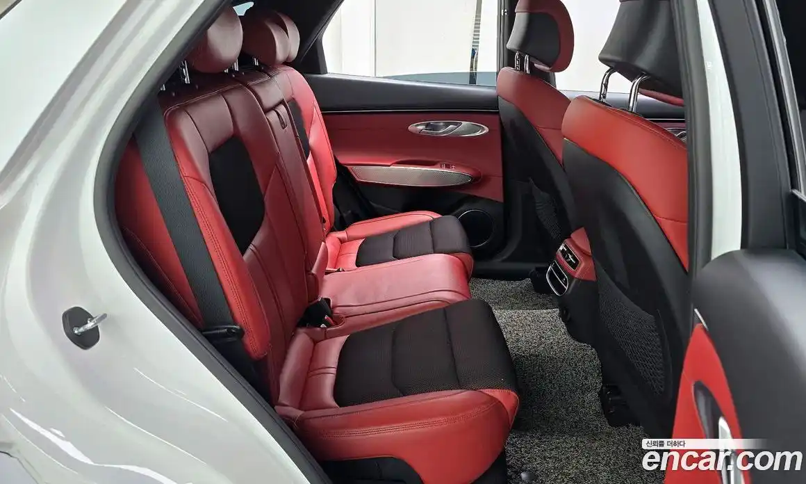 Genesis GV70 2022 2.5 Автомат в Москве № 25035, фото 12