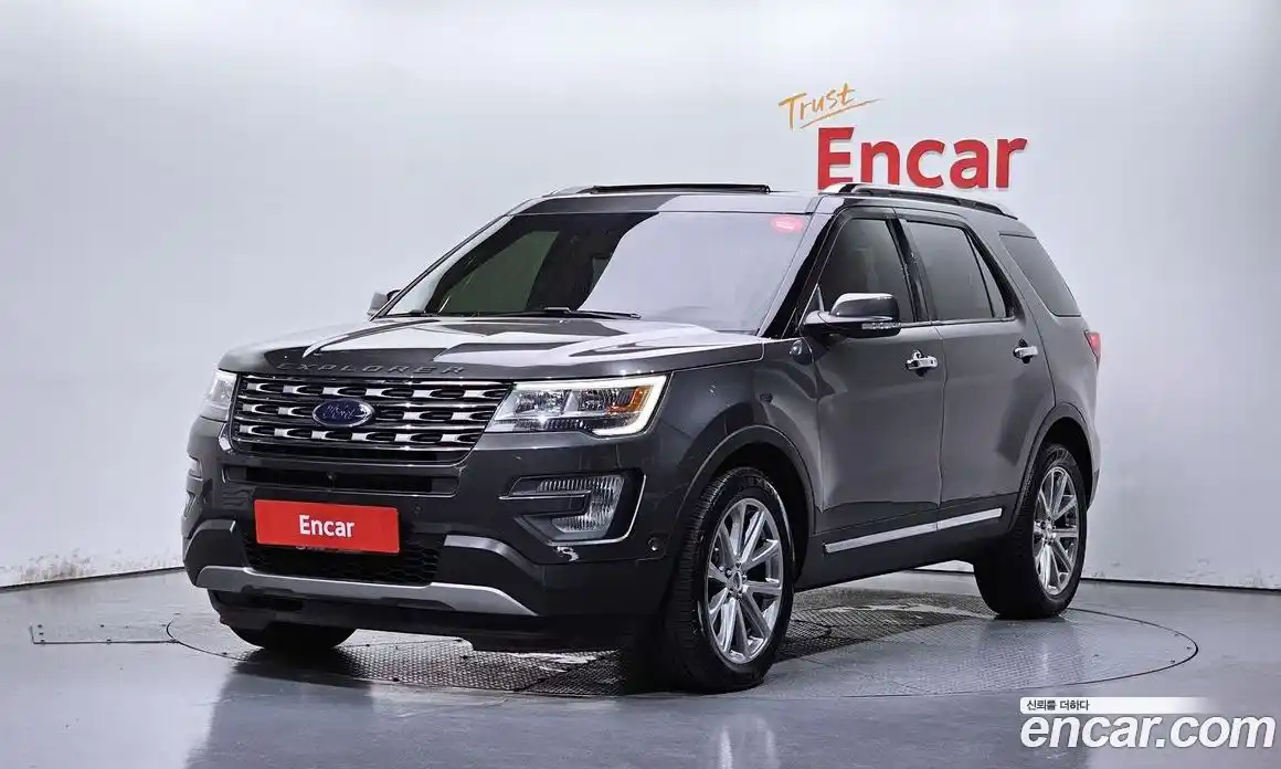 Ford Explorer 2017 2.3 Автомат в Москве № 255621, фото 20