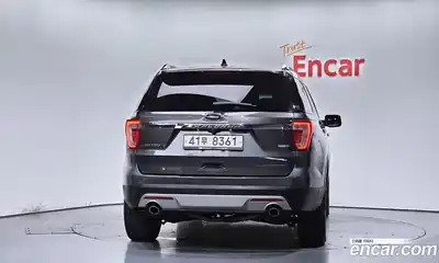 Ford Explorer 2017 2.3 Автомат в Москве № 255621, миниатюра 2