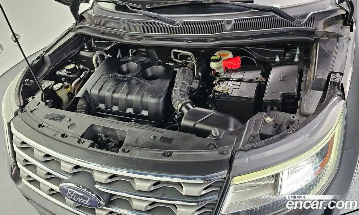 Ford Explorer 2017 2.3 Автомат в Москве № 255621, фото 7