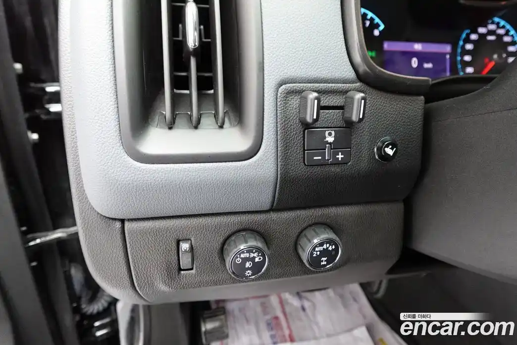 Chevrolet Colorado 2022 3.6 Автомат в Москве № 263913, фото 17