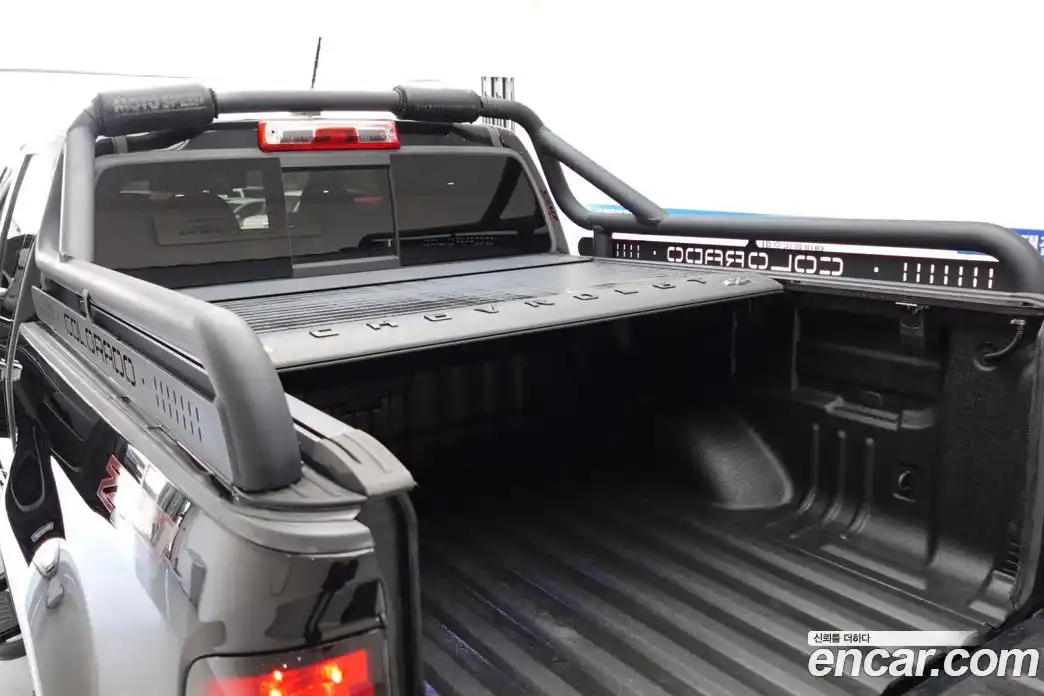 Chevrolet Colorado 2022 3.6 Автомат в Москве № 263913, фото 20