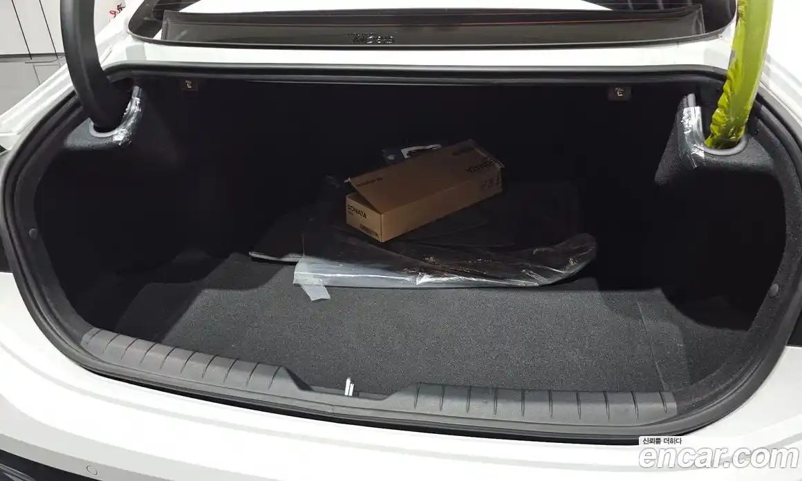 Hyundai Sonata 2025 1.6 Автомат в Москве № 275045, фото 11