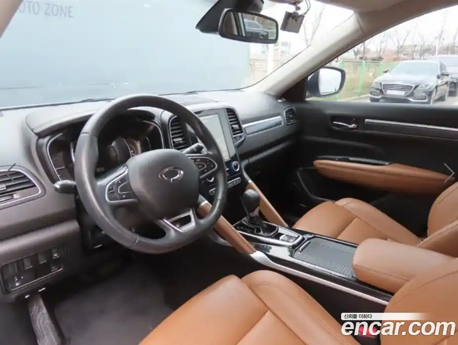 Renault QM6 2022 2.0 Автомат в Москве № 277200, фото 16