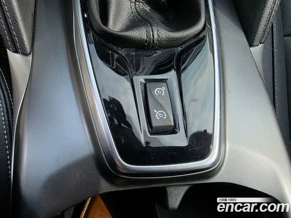 Renault QM6 2018 2.0 Автомат в Москве № 277262, фото 14