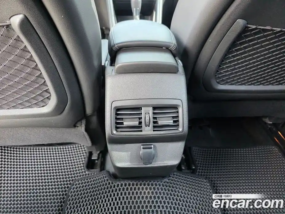 Renault QM6 2018 2.0 Автомат в Москве № 277262, фото 17