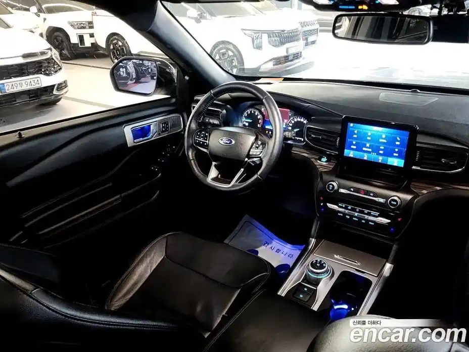 Ford Explorer 2020 2.3 Автомат в Москве № 282114, фото 9