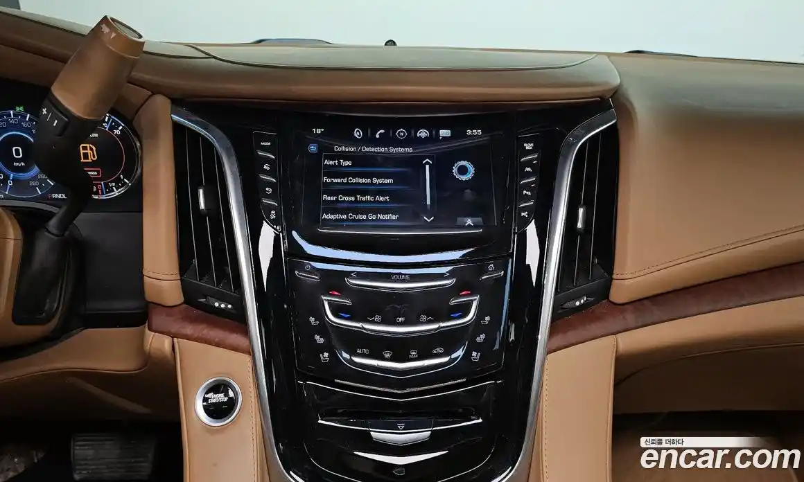 Cadillac Escalade 2017 6.2 Автомат в Москве № 285595, фото 18