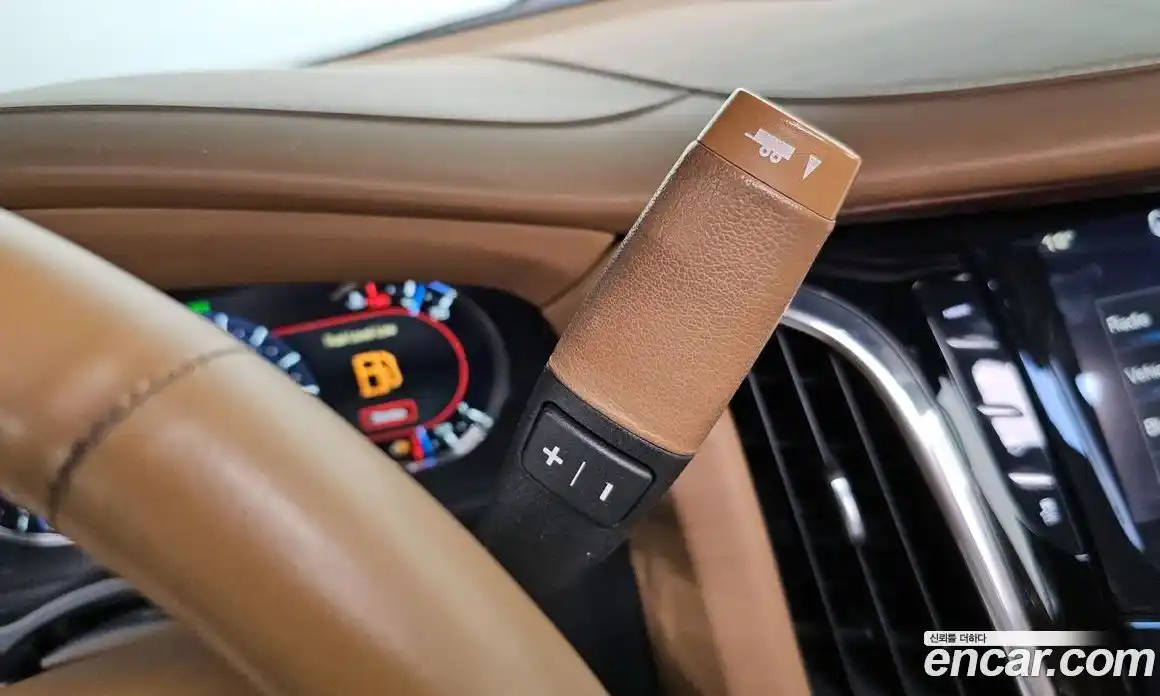 Cadillac Escalade 2017 6.2 Автомат в Москве № 285595, фото 8