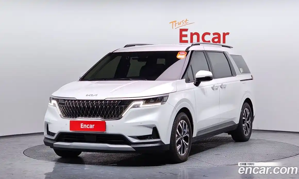 Kia Canival 2023 2.2 Автомат в Москве № 288180, фото 14