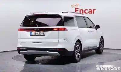 Kia Canival 2023 2.2 Автомат в Москве № 288180, миниатюра 3
