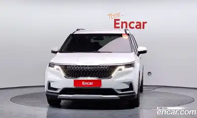 Kia Canival 2023 2.2 Автомат в Москве № 288180, миниатюра 5