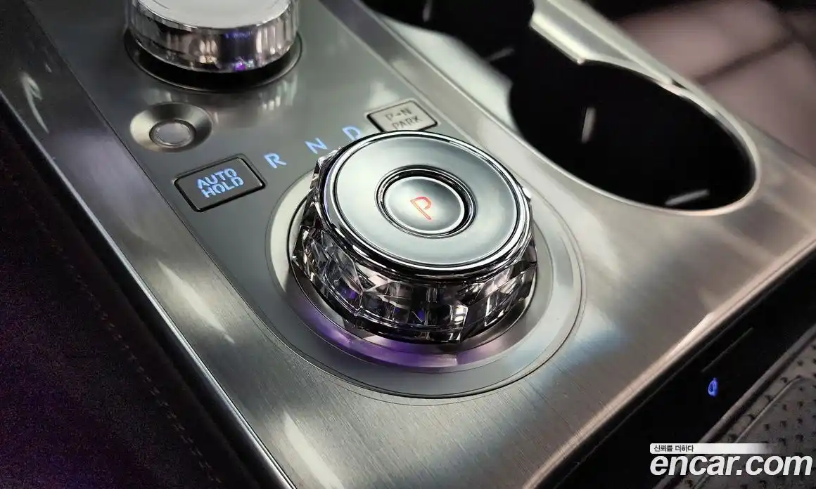 Genesis GV70 2025 2.5 Автомат в Москве № 288779, фото 14