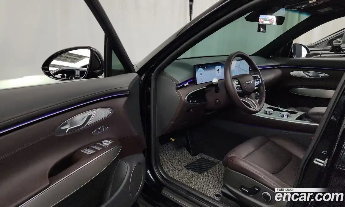 Genesis GV70 2025 2.5 Автомат в Москве № 288779, фото 16