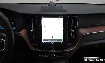 Volvo XC60 2025 2.0 Автомат в Москве № 293754, миниатюра 10