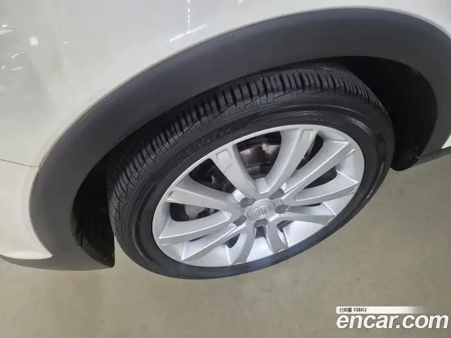 SsangYong TIBOLI 2016 1.6 Автомат в Москве № 29815, фото 16