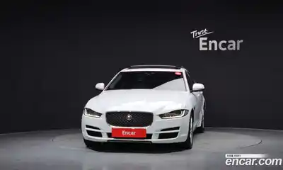 Jaguar XE, 2018