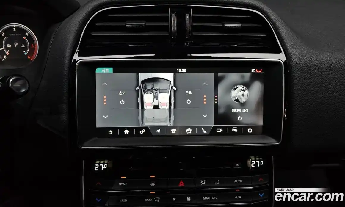 Jaguar XE 2018 2.0 Автомат в Москве № 305008, фото 15