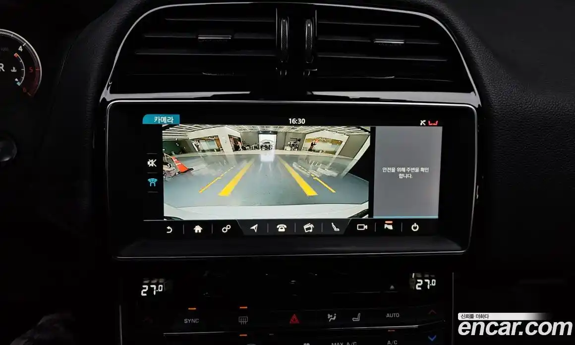 Jaguar XE 2018 2.0 Автомат в Москве № 305008, фото 18