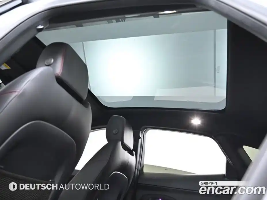 Jaguar E-Pace 2020 2.0 Автомат в Москве № 305158, фото 19