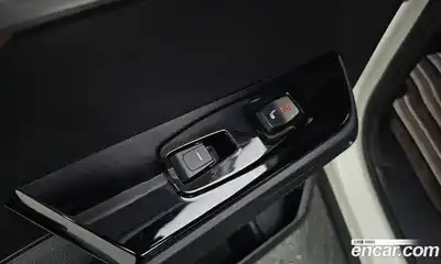 SsangYong Torres 2023 1.5 Автомат в Москве № 31085, миниатюра 9