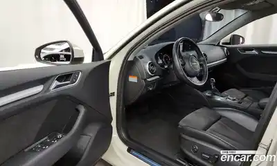 Audi A3 2015 2.0 Автомат в Москве № 312050, миниатюра 6