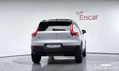 Volvo XC40 2021 2.0 Автомат в Москве № 312573, миниатюра 2