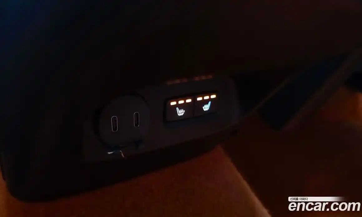 Volvo XC40 2021 2.0 Автомат в Москве № 312573, фото 8