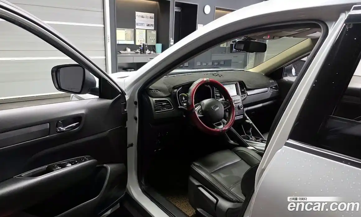 Renault QM6 2017 2.0 Автомат в Москве № 317305, фото 11