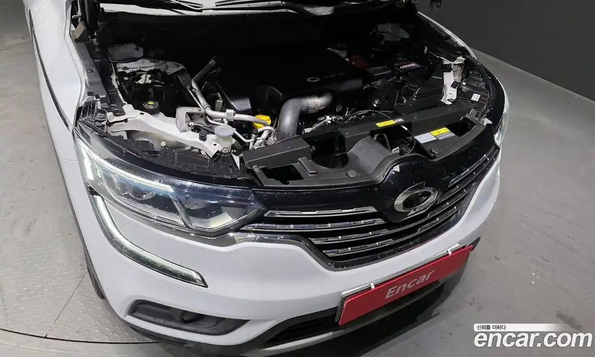 Renault QM6 2017 2.0 Автомат в Москве № 317305, фото 18