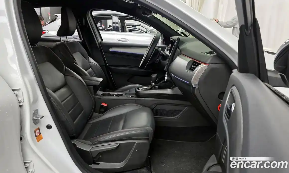 Renault XM3 2023 1.3 Автомат в Москве № 328642, фото 14