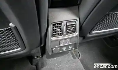 Renault XM3 2023 1.3 Автомат в Москве № 328642, миниатюра 5