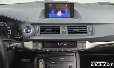 Lexus CT200h 2018 1.8 Автомат в Москве № 329613, миниатюра 8