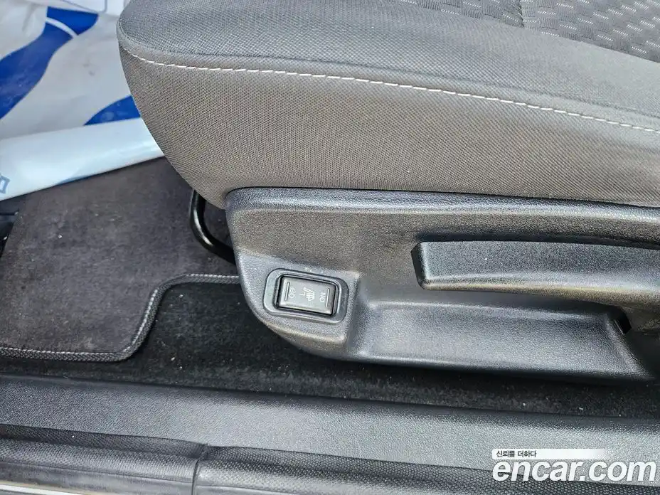 Renault SM3 2010 1.6 Автомат в Москве № 329981, фото 11