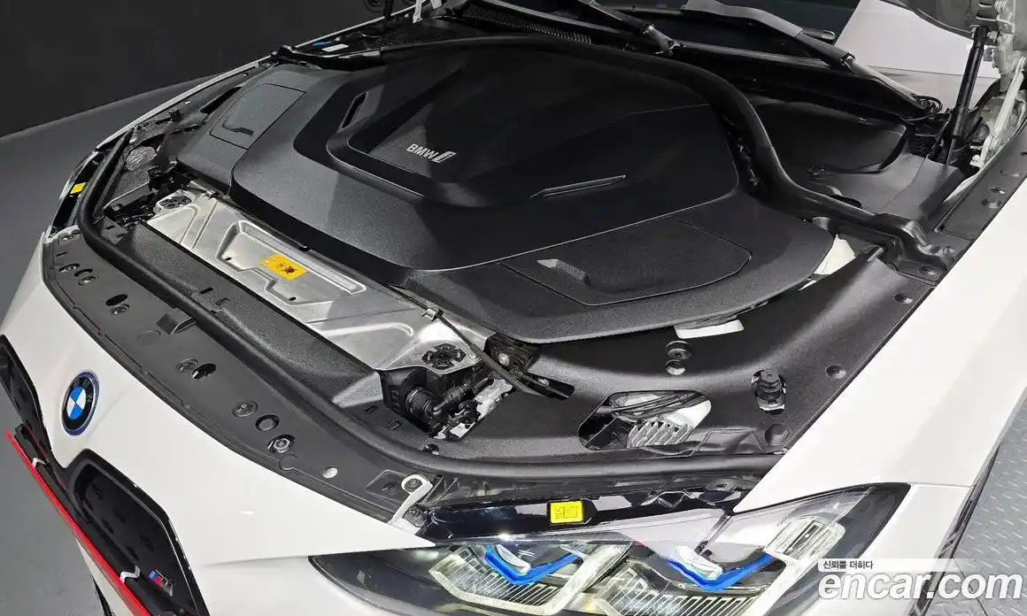 BMW i4 2023 0.2 Автомат в Москве № 330653, фото 14