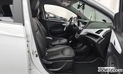 Chevrolet Spark 2018 1.0 Автомат в Москве № 332339, миниатюра 3